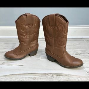 SmartFit Size 2 Girl’s Brown Cowboy Boots